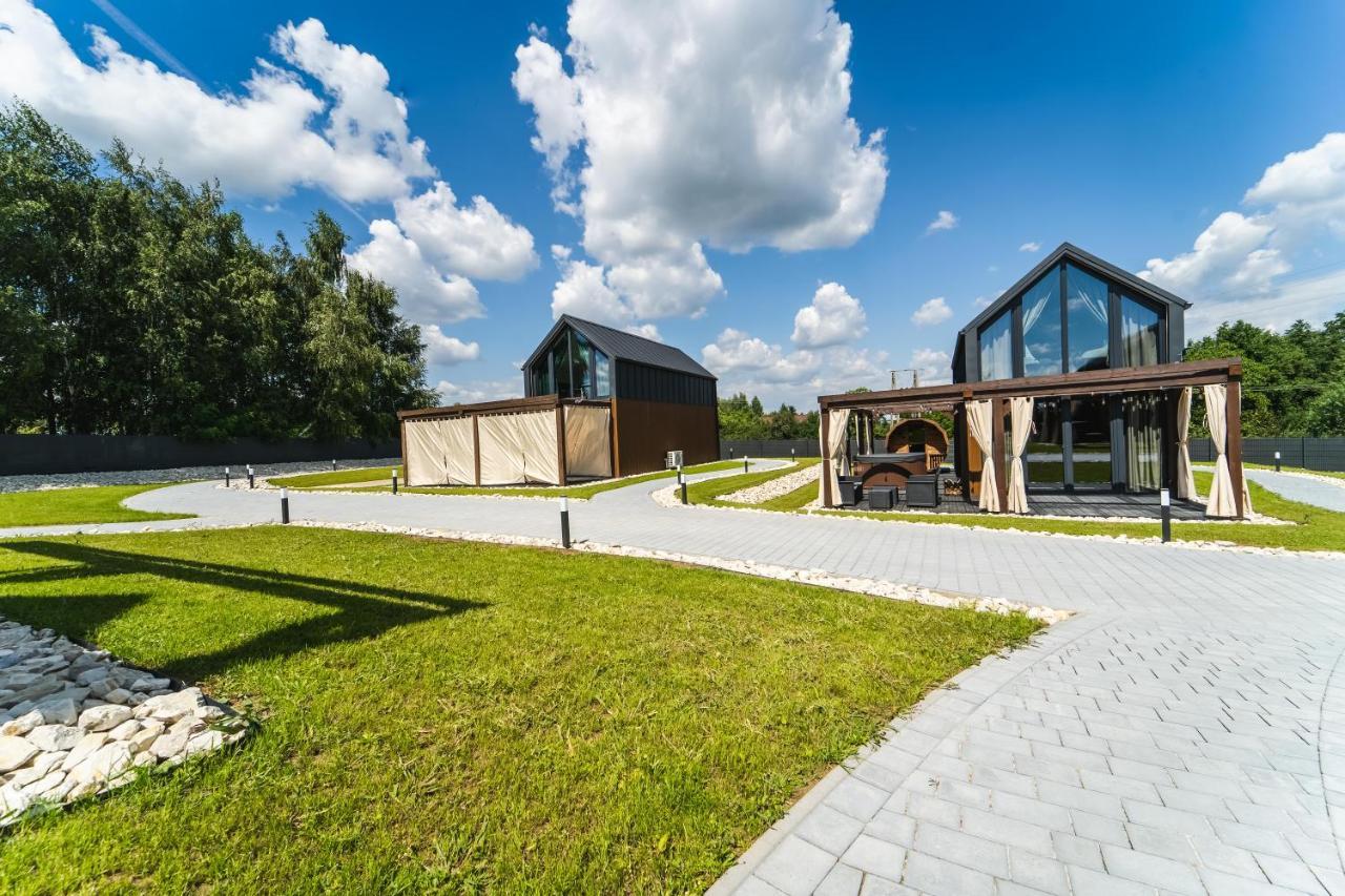 Village Resort Sauna & Jacuzzi & Netflix Tworkowa Luaran gambar