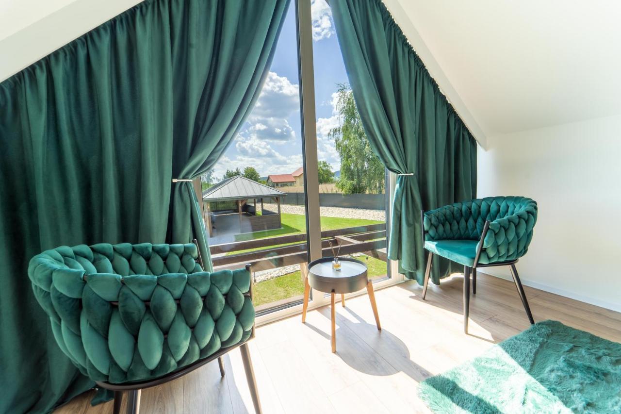 Village Resort Sauna & Jacuzzi & Netflix Tworkowa Luaran gambar